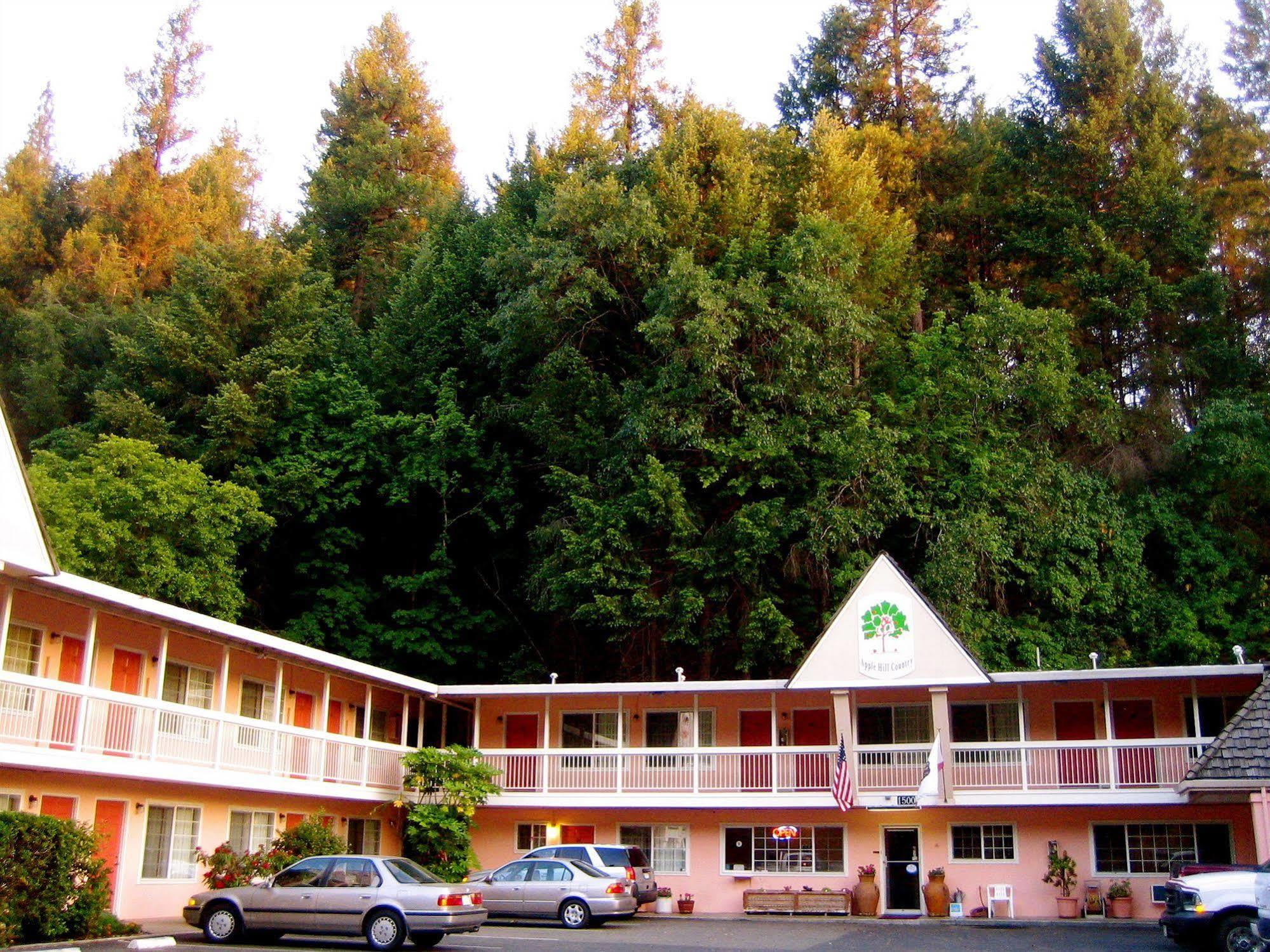National 9 Inn - Placerville Esterno foto